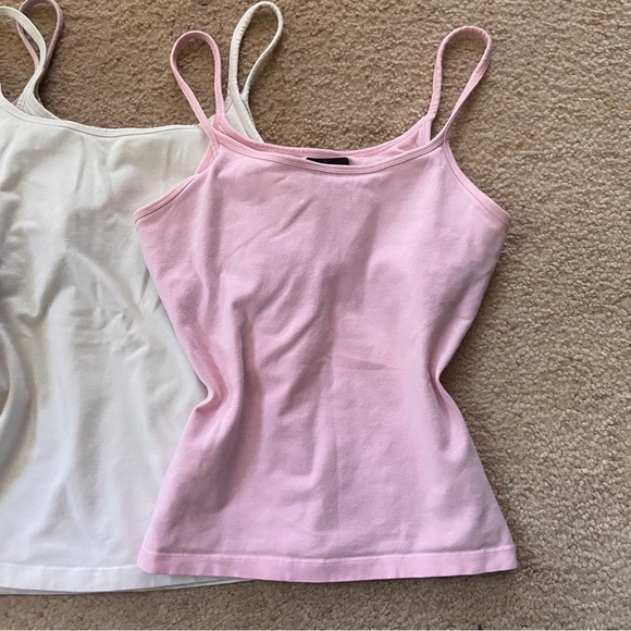 Y2K Moda International Tank Tops - Picture 2 of 6